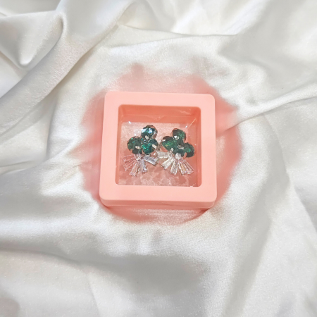 CUBIC ZIRCONIA EARRING -FLOWER GREEN