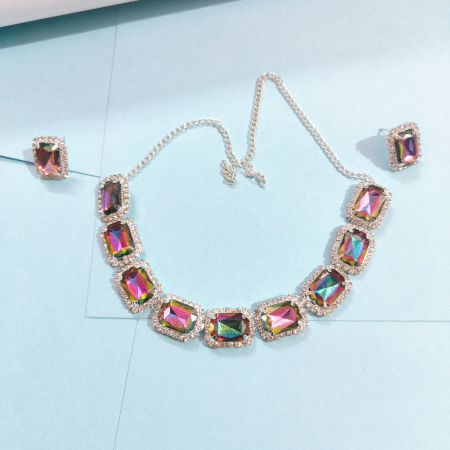 SHINING MULTICOLOR ROUND NECK PIECE