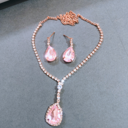 GLITTERING GOLDEN PINK AD PENDANT SET