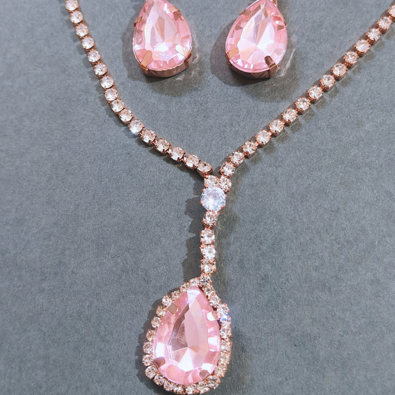 GLITTERING GOLDEN PINK AD PENDANT SET