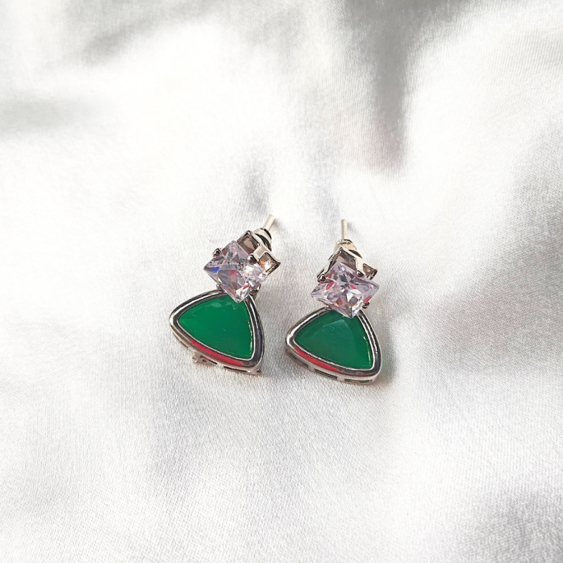 CUBIC ZIRCONIA EARRING - TRIANGLE GREEN - Image 2