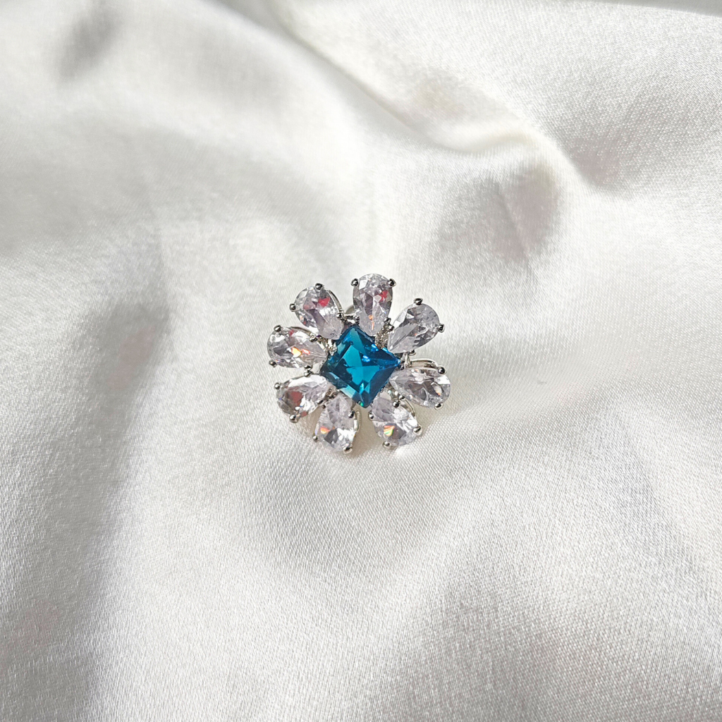 CUBIC ZIRCONIA EARRING - FLOWER BLUE - Image 2