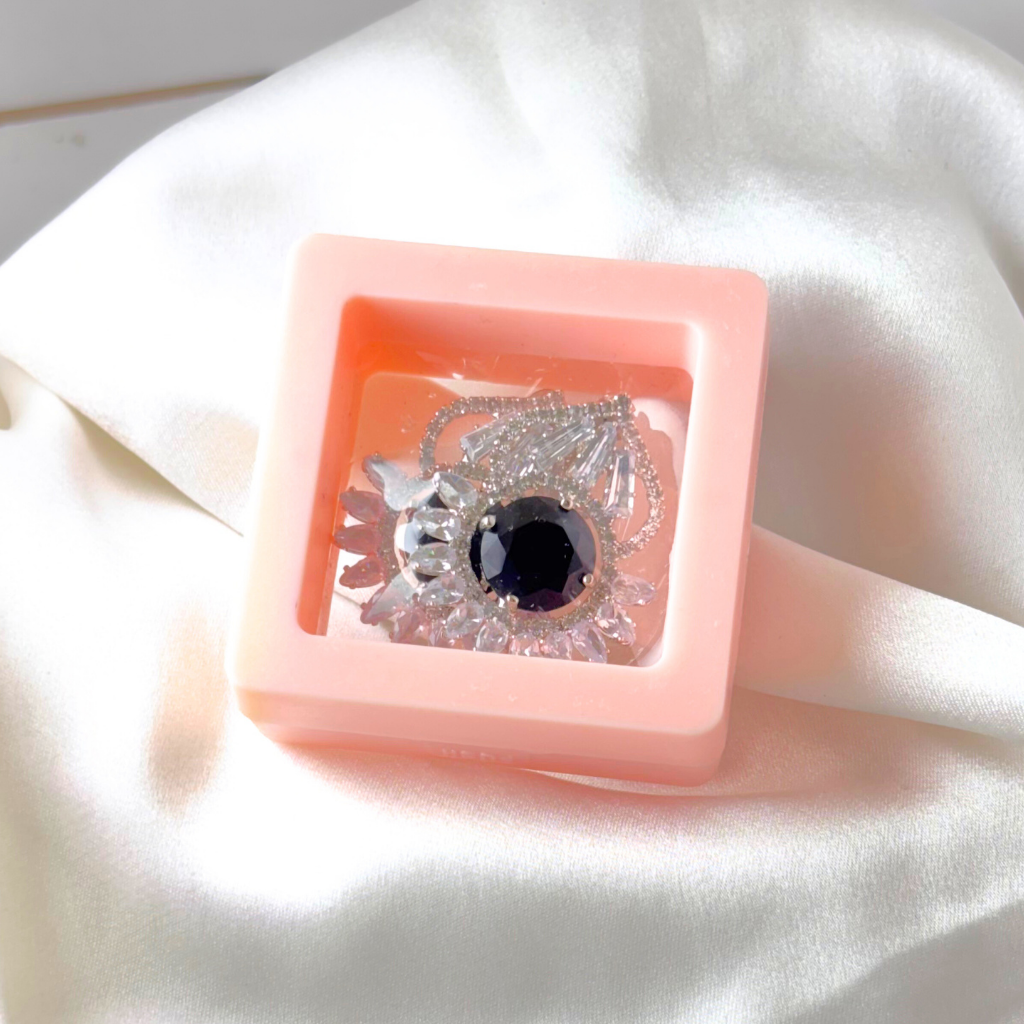 CUBIC ZIRCONIA EARRING - BLACK