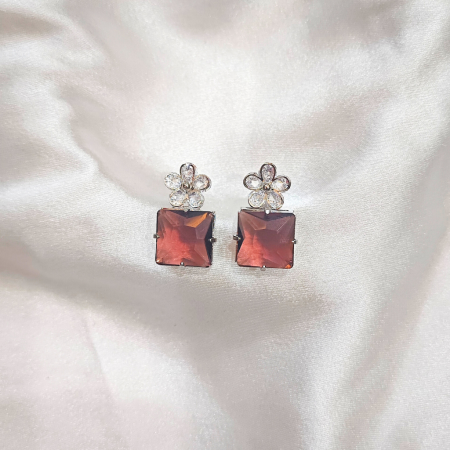 CUBIC ZIRCONIA EARRING - MAROON