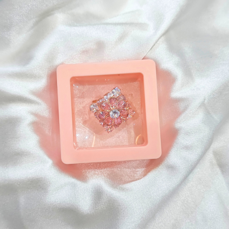 CUBIC ZIRCONIA RING- SQUARE SHAPED PINK