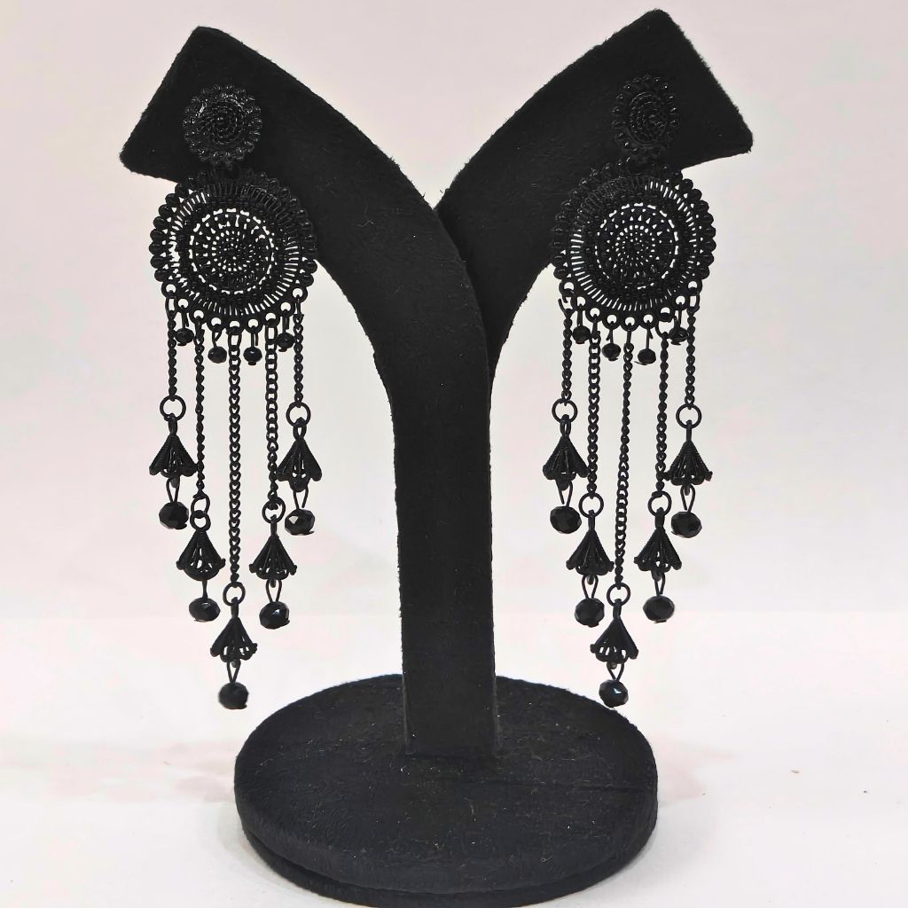BLACK LONG JHUMKI EARRING - Image 2