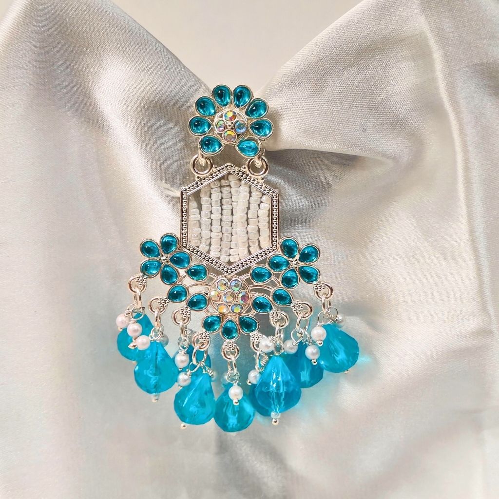 LONG BLUE PEARL TYPE EARRING - Image 2