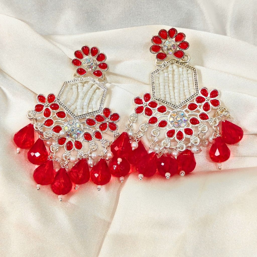 LONG RED PEARL TYPE EARRING