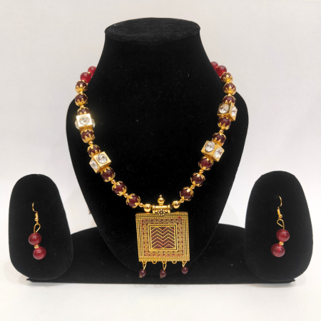 MULTI COLOR SQUARE NECKLACE SET