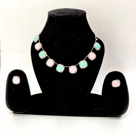 LIGHT PINK GREEN ROUND NECKLACE SET