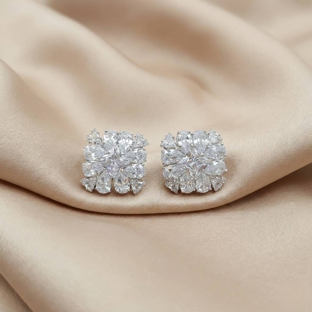 SQUARE ZARKAN LIGHT PINK EARRING