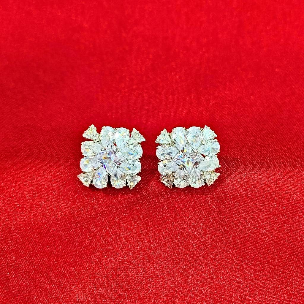 SQUARE ZARKAN LIGHT PINK EARRING - Image 4