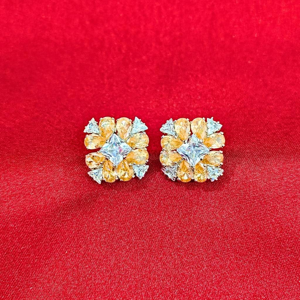 SQUARE ZARKAN BROWN EARRING - Image 3